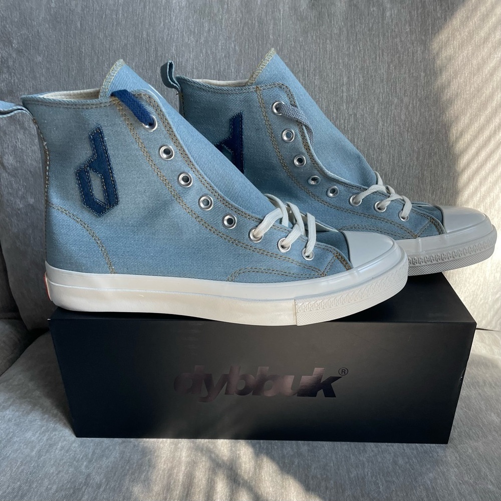 Dybbuk High-Top Sneakers